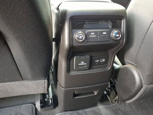 Used 2023 GMC Acadia SLE w/ Driver Convenience Package AWD/4WD image 27