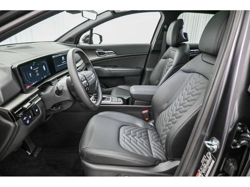 New 2026 Kia Sportage X-Line w/ X-Line Technology Package image 19