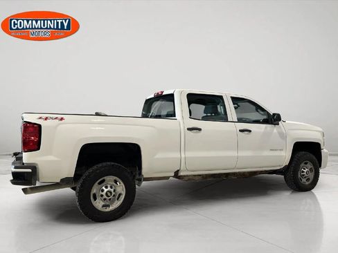 Used 2017 Chevrolet Silverado 2500 W/T AWD/4WD image 8