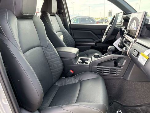 New 2026 Toyota 4Runner TRD Off-Road Premium AWD/4WD image 14