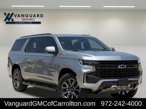 Used 2023 Chevrolet Suburban Z71 AWD/4WD image 1