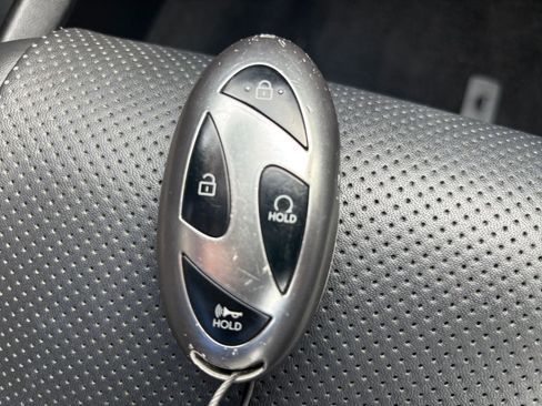 Used 2025 Hyundai Santa Fe SEL AWD/4WD image 27