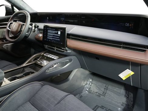 New 2026 Lincoln Nautilus Black Label AWD/4WD image 16