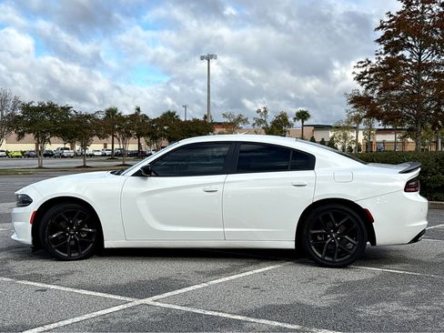 Used 2021 Dodge Charger SXT w/ Blacktop Package image 19
