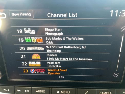 Used 2023 Nissan Rogue S image 9