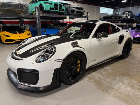 Used 2018 Porsche 911 GT2 RS RWD image 10