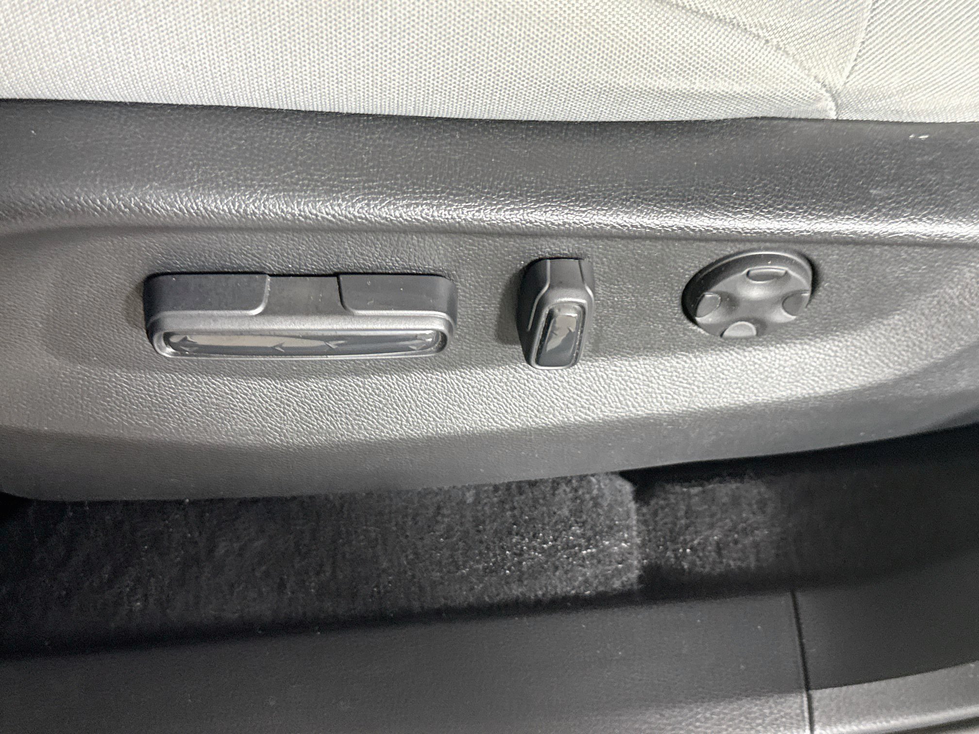 Used 2019 Honda CR-V EX image 22