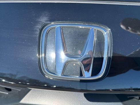 Used 2025 Honda HR-V Sport image 30