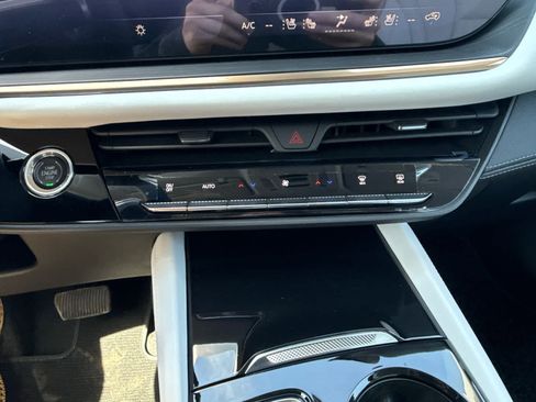 New 2026 Buick Envision Avenir AWD/4WD image 32