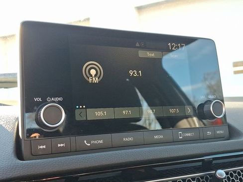 Used 2025 Honda Civic Sport image 16