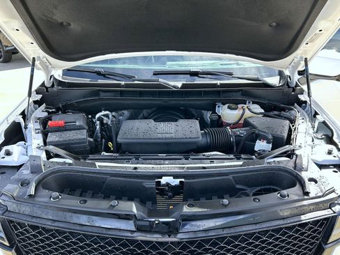 Used 2022 Cadillac Escalade Sport w/ LPO, ONYX Package image 26