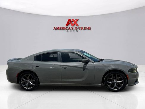 Used 2019 Dodge Charger SXT w/ Plus Group RWD image 7