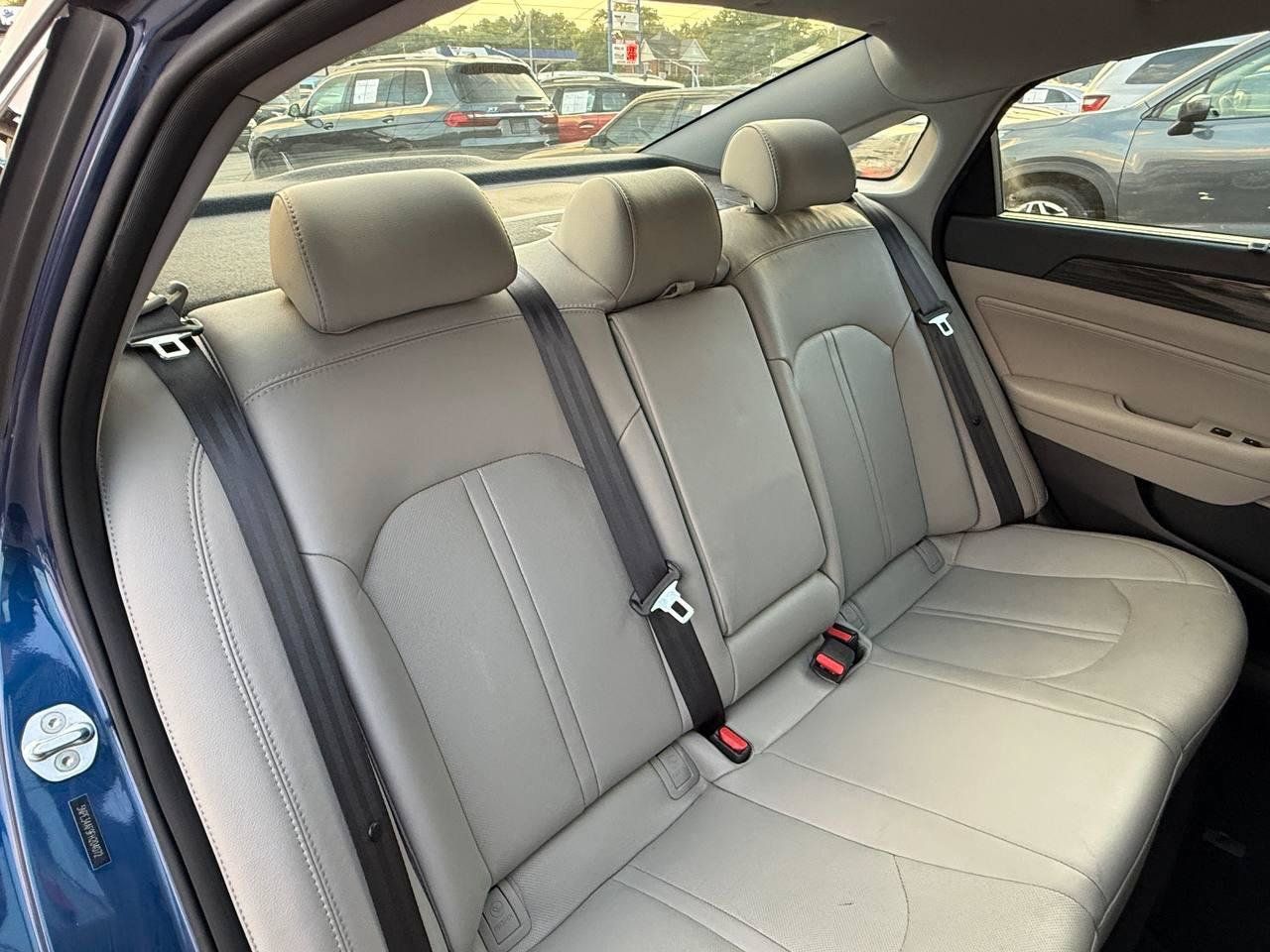 Used 2015 Hyundai Sonata Limited FWD image 30