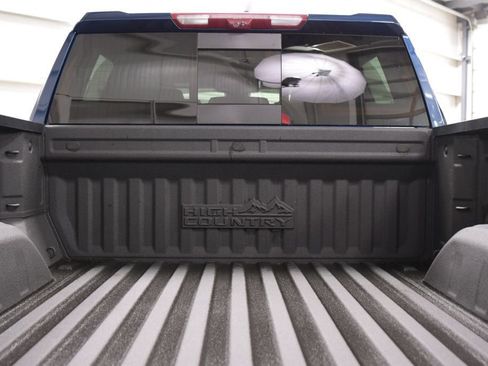 Used 2023 Chevrolet Silverado 1500 High Country w/ High Country Premium Package AWD/4WD image 27