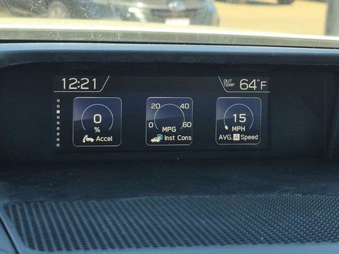 Used 2022 Subaru Ascent Limited w/ Technology Package image 37