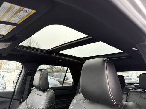 Used 2022 Ford Explorer ST w/ Equipment Group 401A image 29