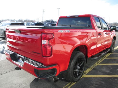 Used 2020 Chevrolet Silverado 1500 Custom w/ Rally Edition image 5