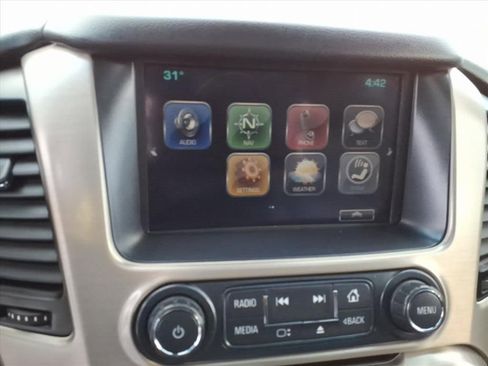 Used 2020 GMC Yukon XL Denali w/ Denali Ultimate Package image 19