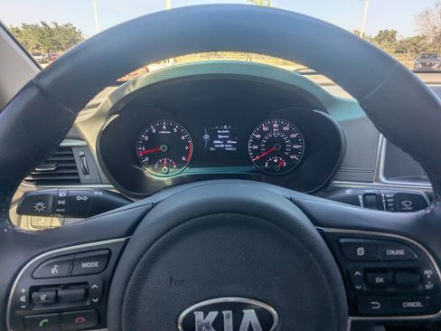 Used 2018 Kia Optima EX FWD image 34