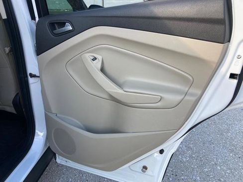 Used 2018 Ford Escape SE w/ SE Sync 3 Package image 31