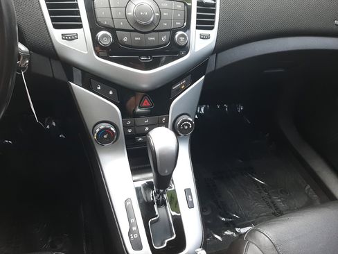 Used 2014 Chevrolet Cruze LT w/ RS Package image 14