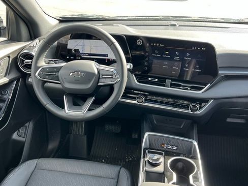 New 2026 Chevrolet Equinox LT w/ Convenience Package II image 17