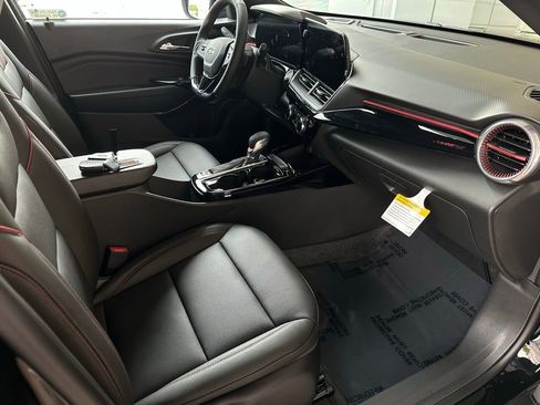 New 2026 Chevrolet Trax RS w/ Driver Confidence Package image 16