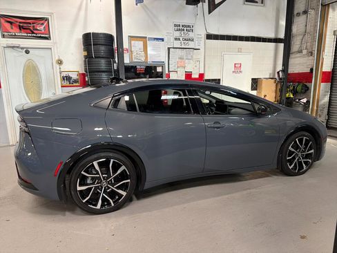 Used 2024 Toyota Prius Prime image 4