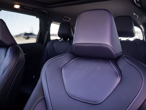 New 2026 INFINITI QX60 Sport w/ Dark Cargo Package image 9