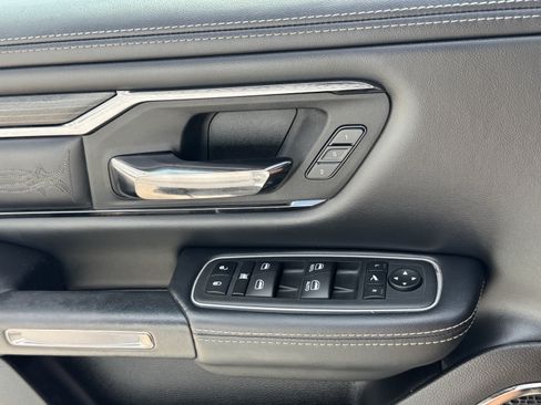 Used 2024 RAM 1500 Limited AWD/4WD image 23