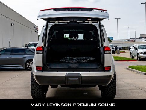 Used 2024 Lexus GX 550 w/ Accessory Package (Z1) AWD/4WD image 9