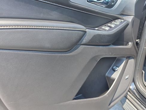 Used 2018 Chevrolet Traverse RS FWD image 18