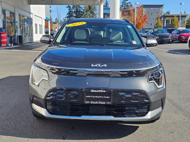Certified 2023 Kia Niro Wind w/ Wind Preserve Package FWD image 9