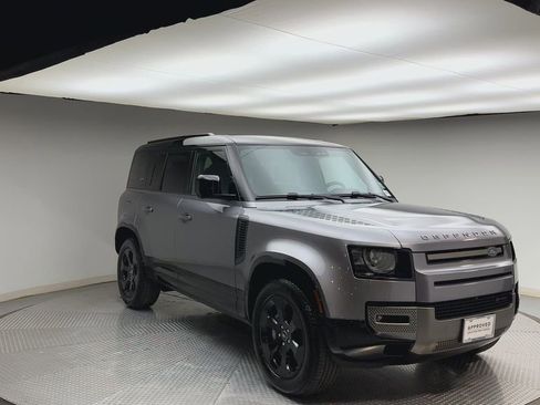 Used 2022 Land Rover Defender 110 X-Dynamic SE image 8