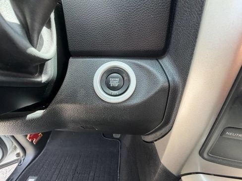Used 2018 RAM 3500 Laramie w/ Convenience Group AWD/4WD image 30