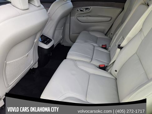 Used 2026 Volvo XC90 B6 Ultra w/ Protection Package Premier AWD/4WD image 30