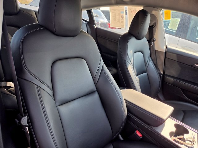 Used 2022 Tesla Model 3 Performance AWD/4WD image 9