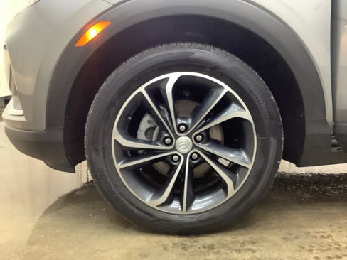 Used 2023 Buick Encore GX Select FWD image 23
