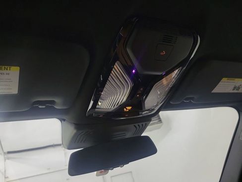 Used 2024 BMW X3 sDrive30i w/ Premium Package image 17