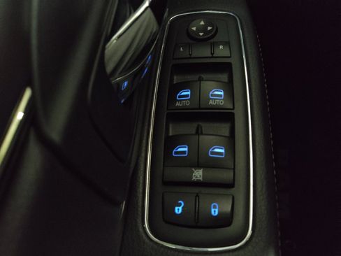 Used 2016 RAM 1500 Sport AWD/4WD image 27