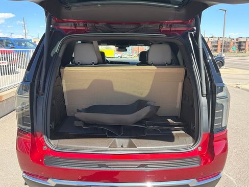 Used 2025 Chevrolet Tahoe LT w/ Comfort Package image 22