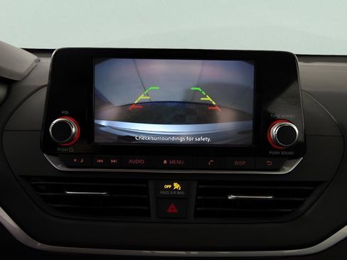 Certified 2024 Nissan Altima 2.5 S FWD image 17