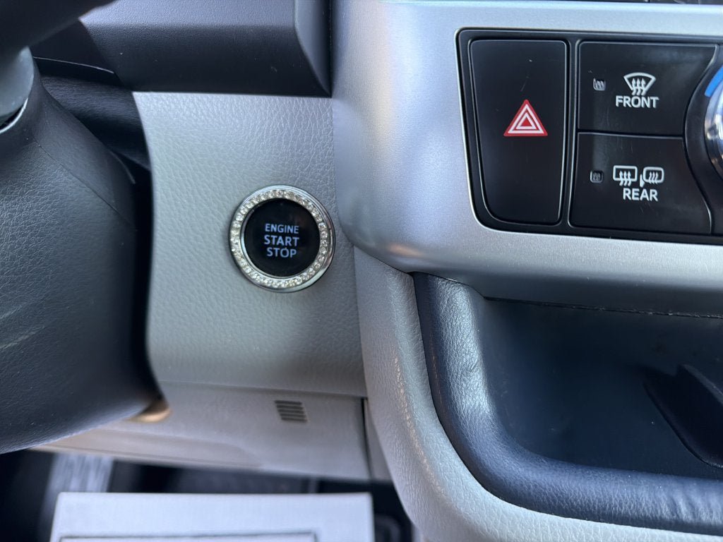 Used 2016 Toyota Highlander XLE AWD/4WD image 23