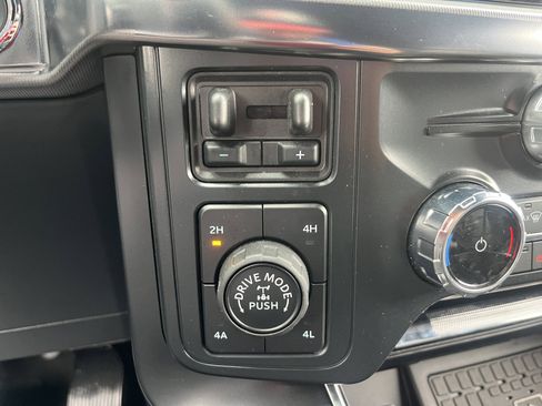 Used 2025 Ford F150 Raptor AWD/4WD image 27