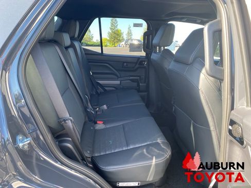 New 2026 Toyota 4Runner TRD Off-Road Premium AWD/4WD image 15