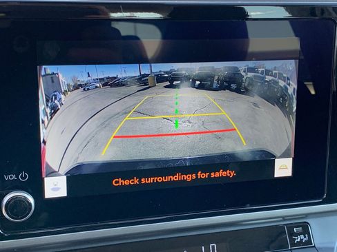 Used 2025 Toyota Camry LE image 24