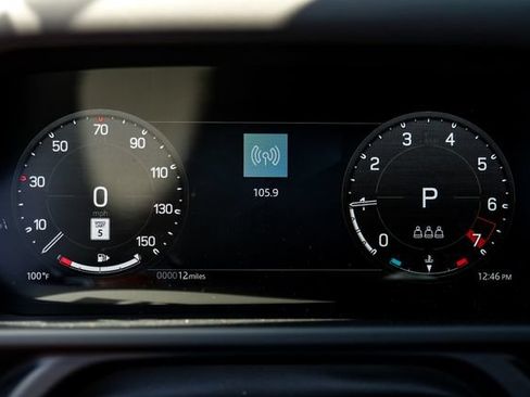 New 2026 Land Rover Defender 90 V8 AWD/4WD image 21