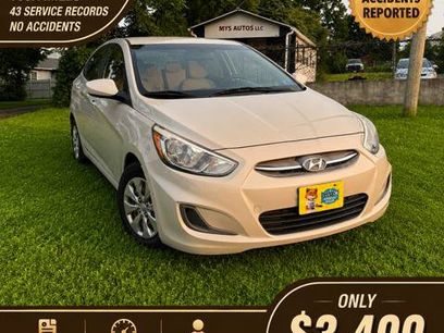 Used 2016 Hyundai Accent SE w/ Option Group 02