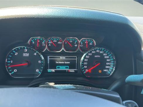 Used 2019 GMC Yukon SLE RWD image 15
