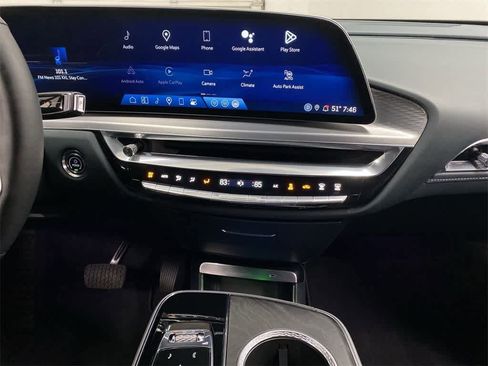 Certified 2024 Cadillac Lyriq Luxury w/ Nappa Leather Package image 24